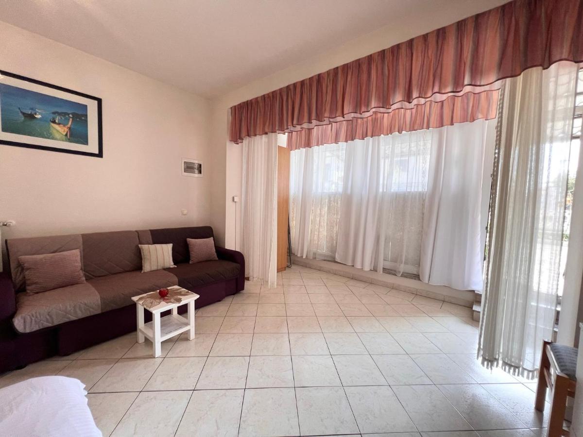 Apartments Tereza Novigrad Istria Exteriör bild
