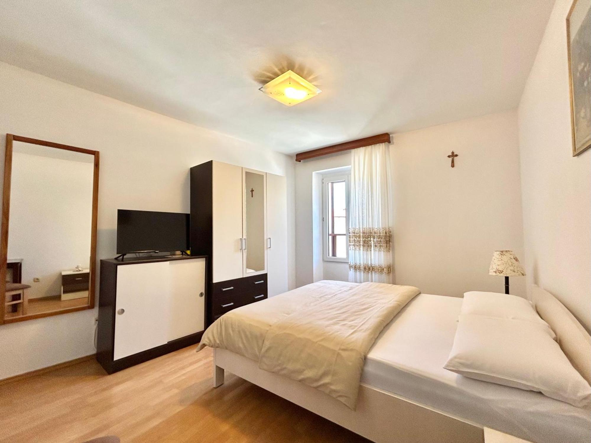 Apartments Tereza Novigrad Istria Exteriör bild